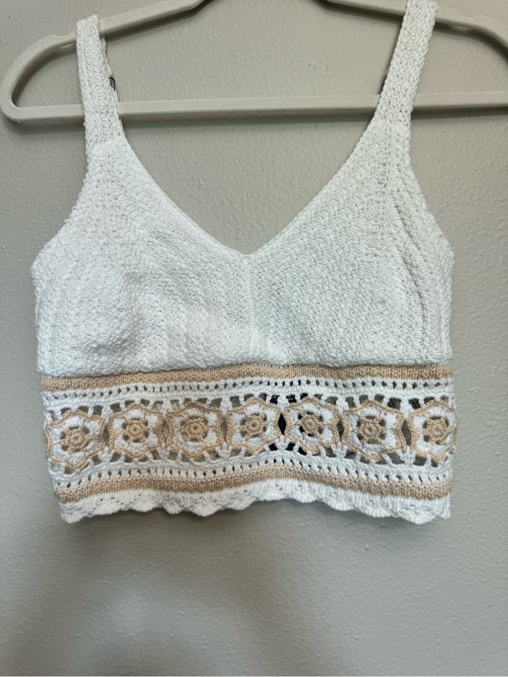 Hollister White Crocheted-Trim Tank Camisole